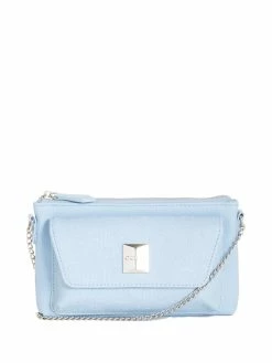Flash Sale 🤩 Guess Factory Phoebe Top Zip Crossbody for 👩 women 🎁