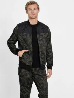 Brand new 😉 Guess Factory Nolan Camo Jacket for men ✨