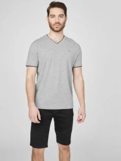Top 10 🌟 Guess Factory Armin Heathered V-Neck Tee for men 🎉