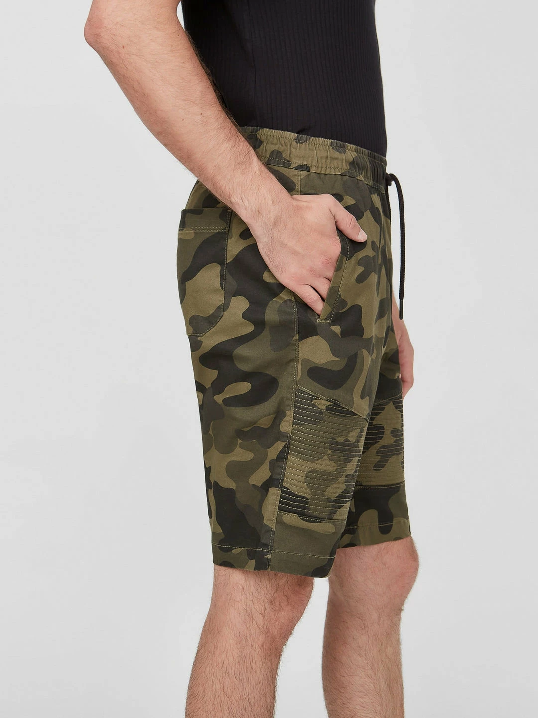 Budget ๐ Guess Factory Phoenix Moto Shorts for men โจ - Image 3