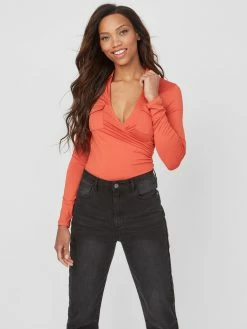 Flash Sale ๐ Guess Factory Annah Top for ๐ฉ women ๐