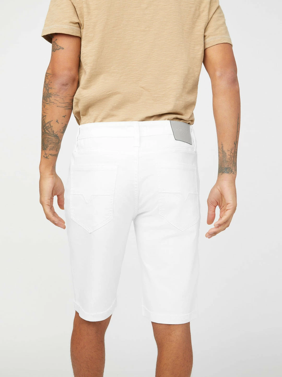 New ๐ Guess Factory Abby Denim Shorts for men ๐งจ - Image 4