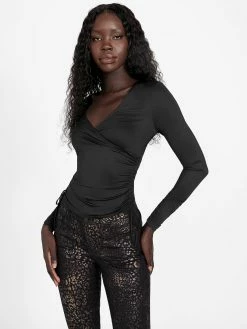 New 🛒 Guess Factory Eco Stacy Top for 👩 women 🎉